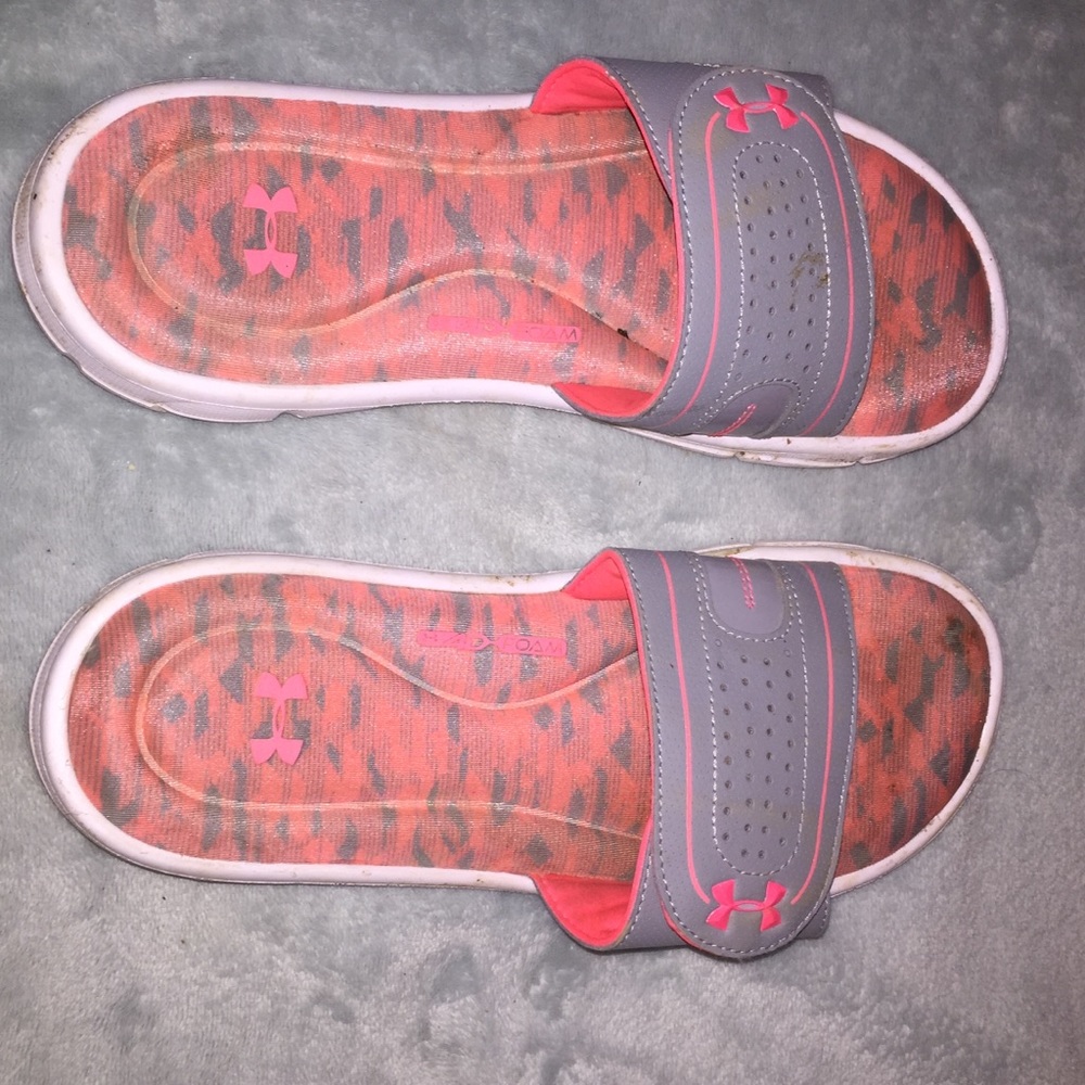 Under Armor slides